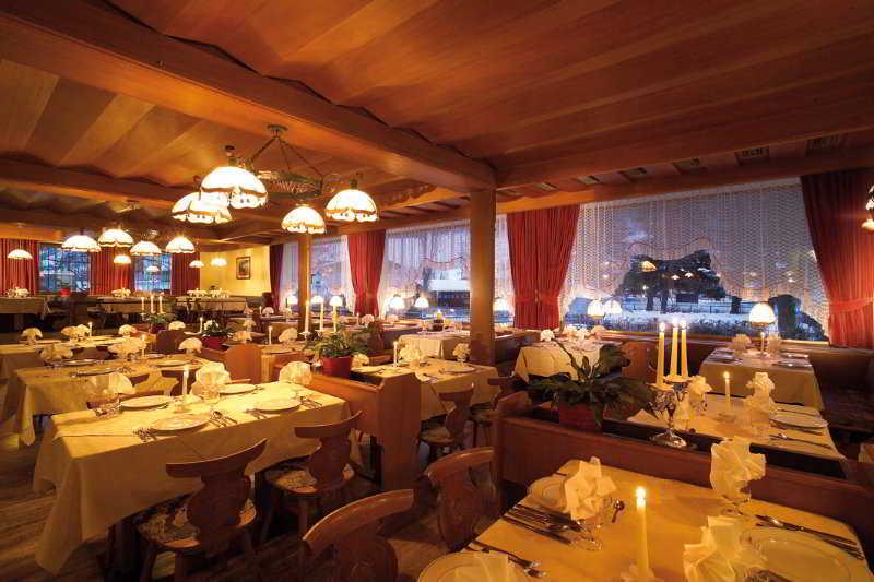 Parkhotel Schachen Ahrntal Restauracja zdjęcie